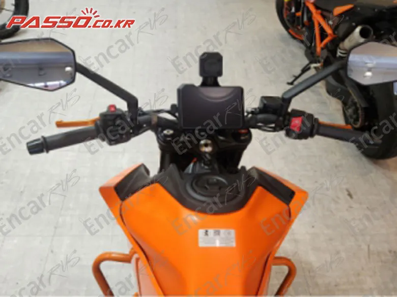 KTM 390 DUKE - фото 3