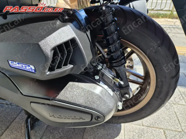 Honda Forza 350 - фото 4