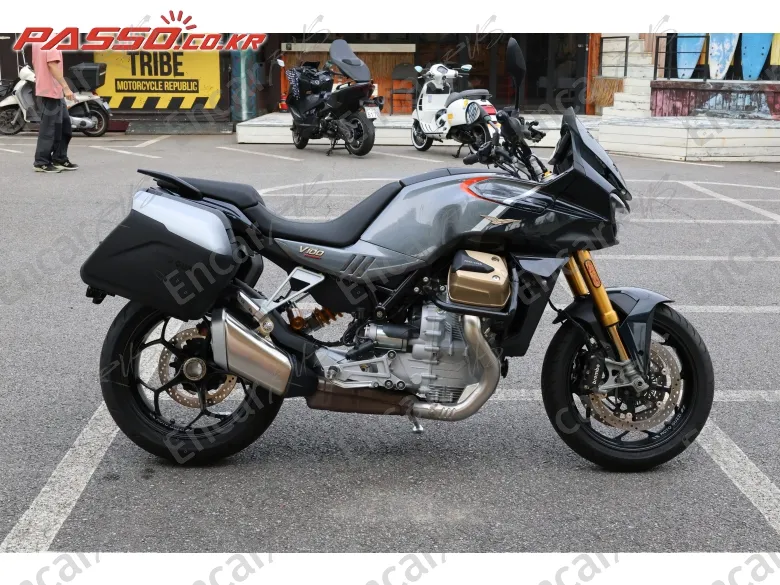 Moto Guzzi V100 Mandello S - фото 0