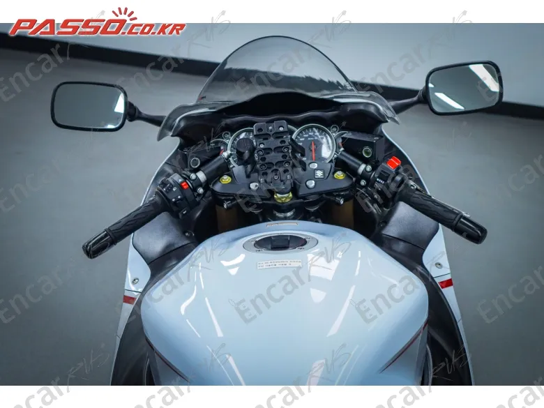 SUZUKI GSX R 1300 HAYABUSA - фото 3
