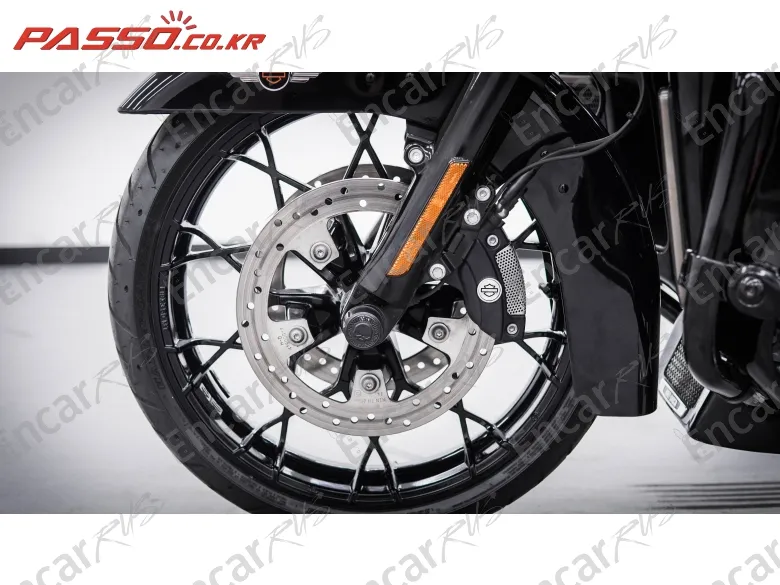 Harley-Davidson Road King Special - фото 5