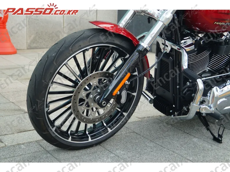 Harley-Davidson Breakout 117 - фото 5