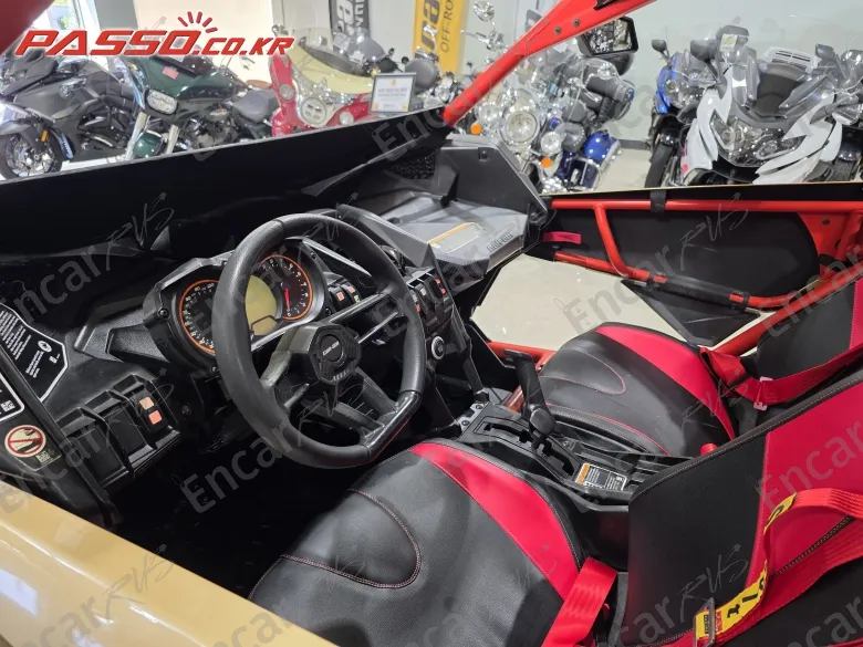 BRP CAN-AM MAVERICK MAX X RS TURBO 1000 - фото 5