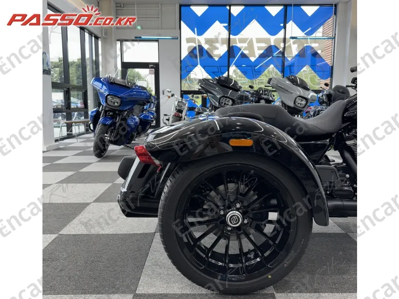HARLEY-DAVIDSON FREEWHEELER - фото 5