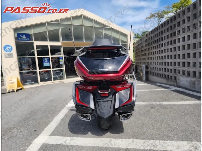 Honda Goldwing Tour Mt - фото 2