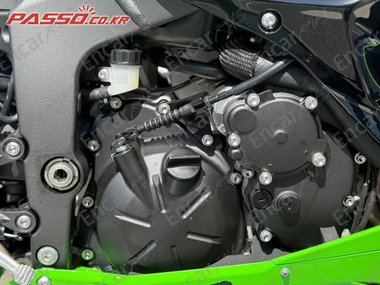 Kawasaki Zx 6 R 636 - фото 4