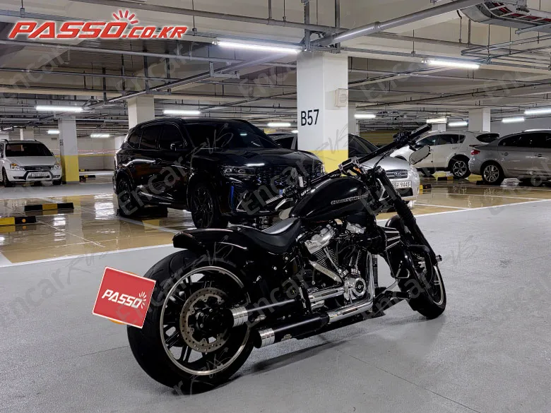 Harley-Davidson Breakout 114 - фото 2
