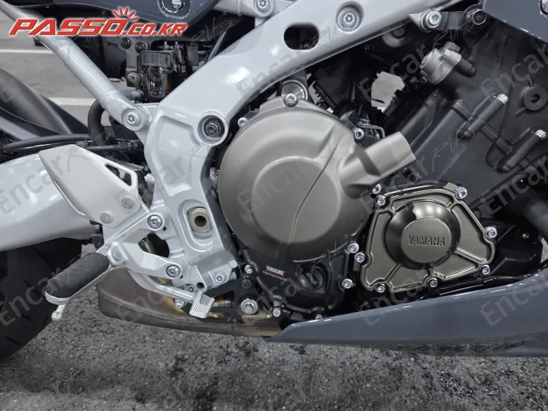 Yamaha XSR 900 GP - фото 4