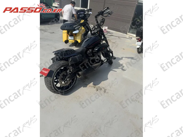 Harley-Davidson Fxdr 114 - фото 2