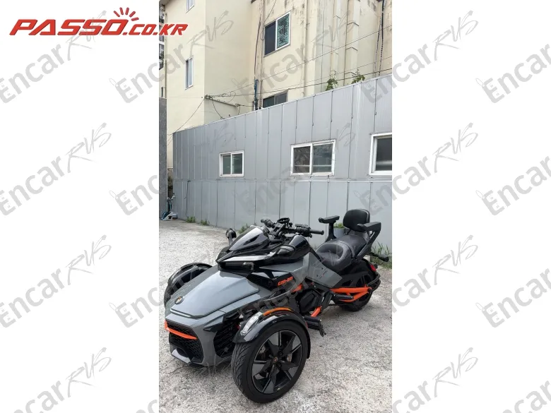 BRP Can-Am Spyder F3 S - фото 1