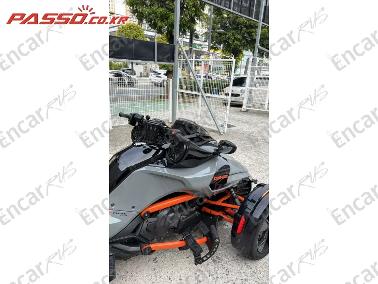 BRP Can-Am Spyder F3 S - фото 5