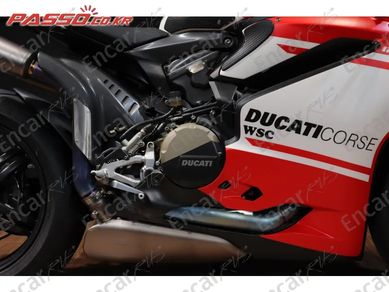 DUCATI 1299 PANIGALE R - фото 4