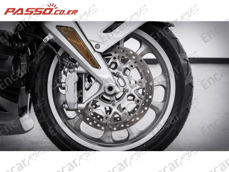 Honda Goldwing Tour Dct Airbag - фото 5