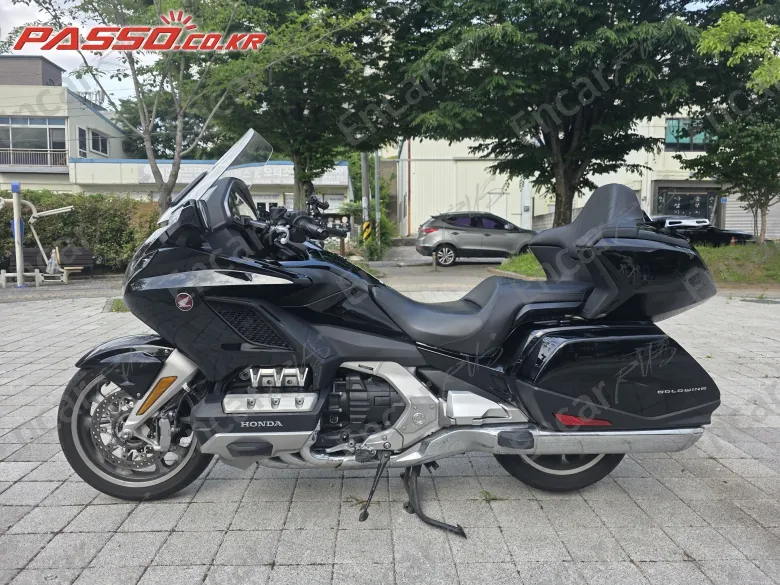Honda Goldwing Tour Mt - фото 1