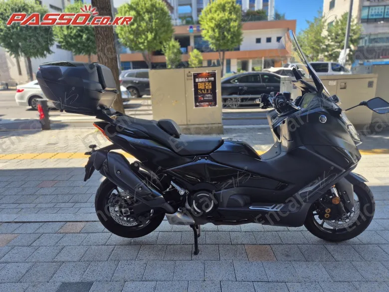 Yamaha T Max 560 - фото 0