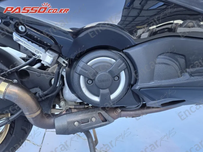 Yamaha T Max 560 - фото 4