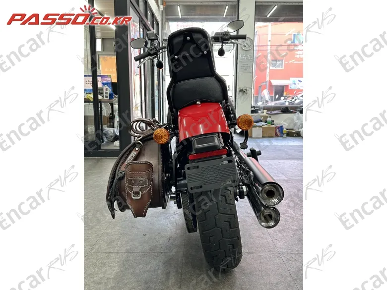 Harley-Davidson Street Bob 114 - фото 2