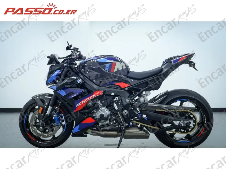Bmw M 1000 R - фото 1