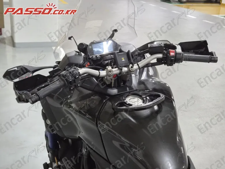Yamaha Niken - фото 3