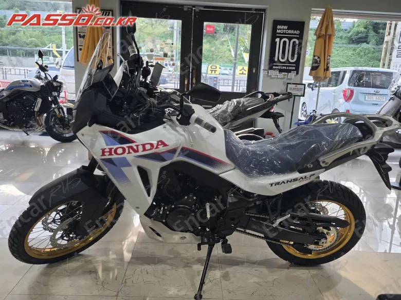 HONDA XL 750 TRANSALP - фото 1