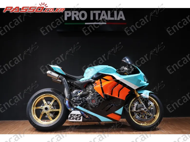 Ducati Panigale V4 S - фото 0