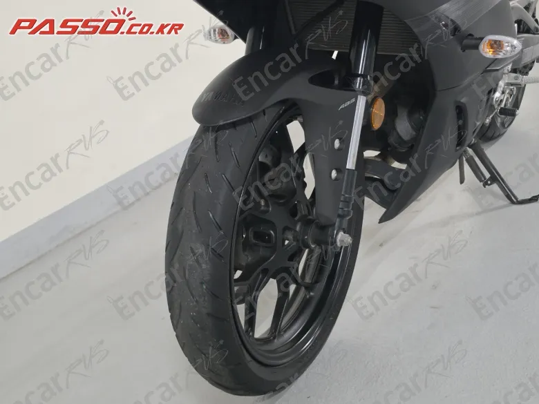 Yamaha Yzf R3 - фото 5