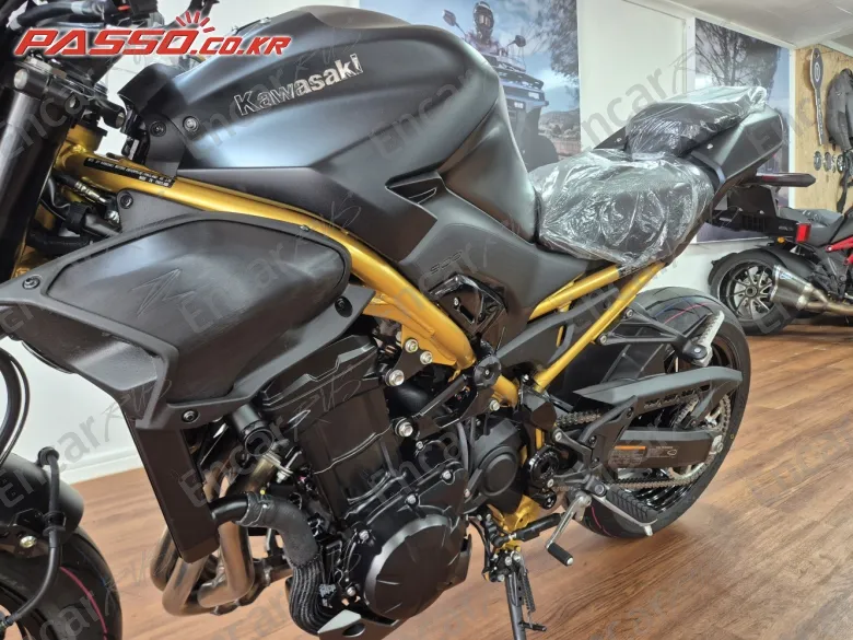 Kawasaki Z 900 Abs - фото 4
