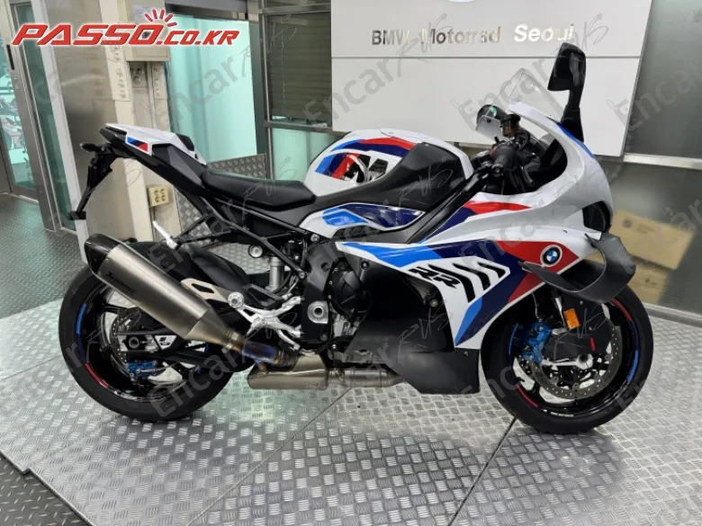 Bmw M 1000 Rr - фото 0