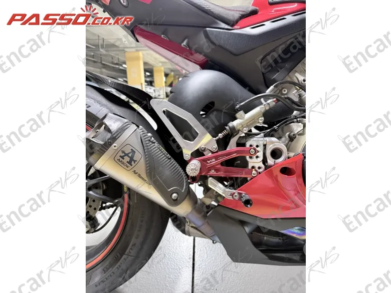 Ducati Panigale V4 S - фото 4