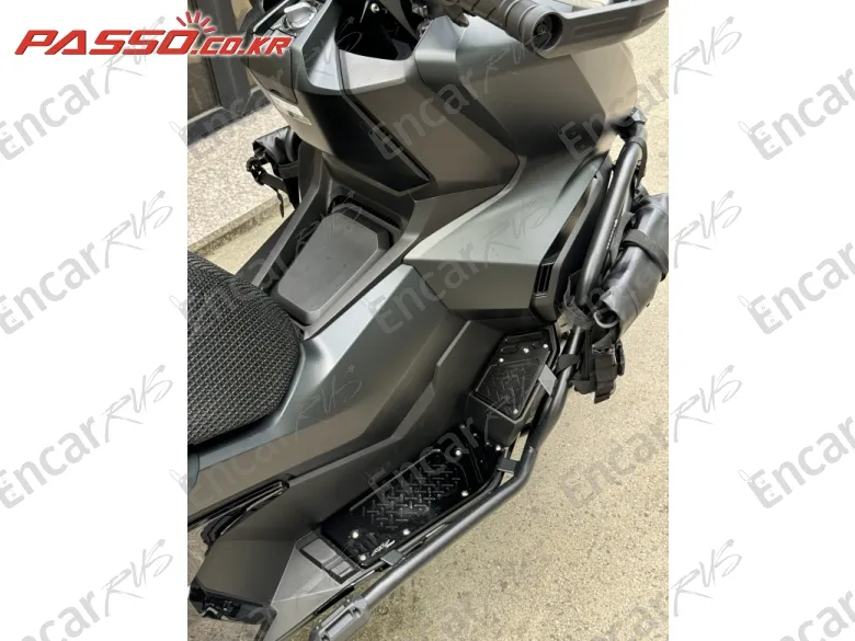 Honda Adv 350 - фото 4