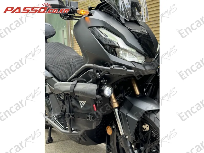 Honda Adv 350 - фото 6