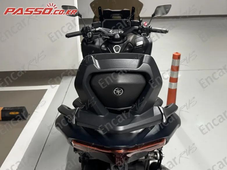 Yamaha T Max 560 - фото 2