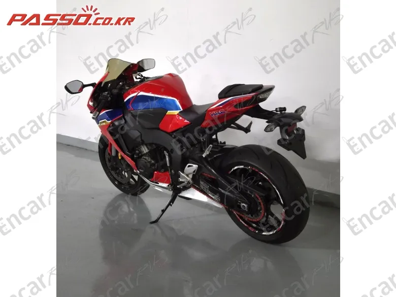 Honda Cbr 1000 Rr - фото 2