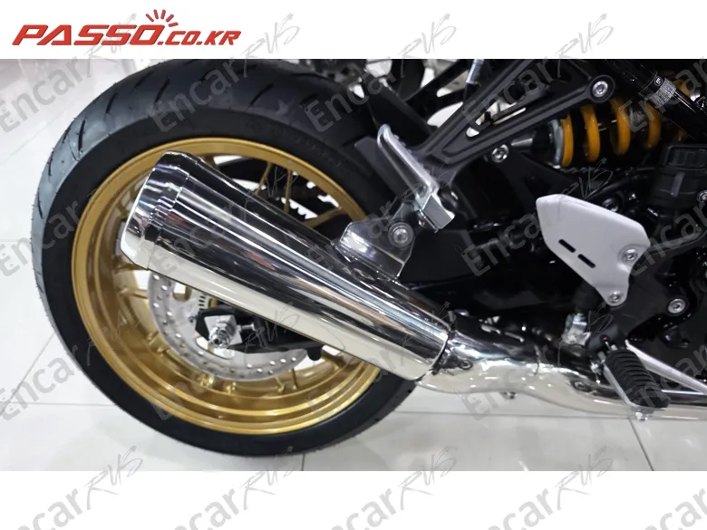 Kawasaki Z 900 RS SE ABS - фото 1