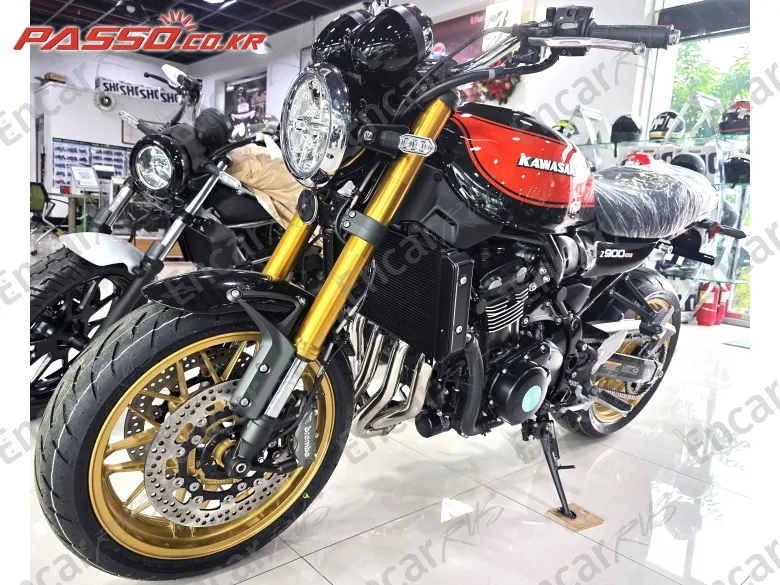 Kawasaki Z 900 RS SE ABS - фото 5
