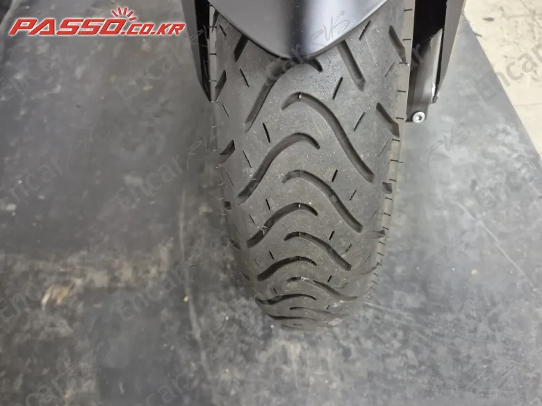 Yamaha T Max 560 - фото 5