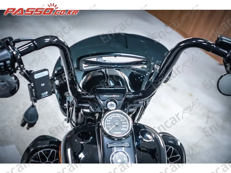 Harley-Davidson Road King Special - фото 3