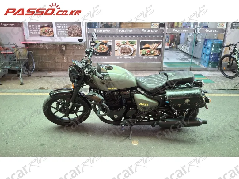 Royal Enfield Shotgun 650 - фото 1