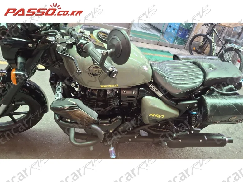 Royal Enfield Shotgun 650 - фото 3