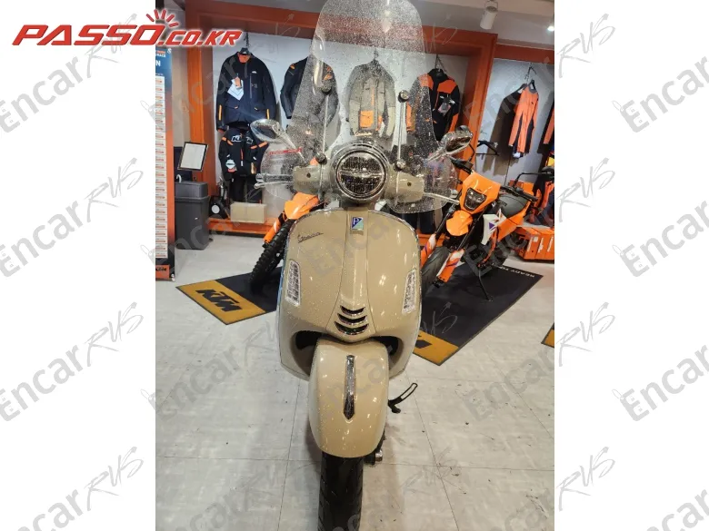 VESPA GTS 300 CLASSIC - фото 4