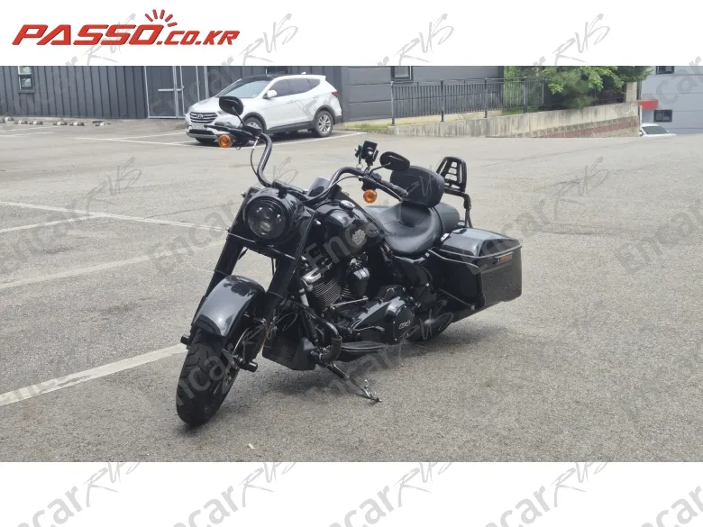 Harley-Davidson Road King Special - фото 4