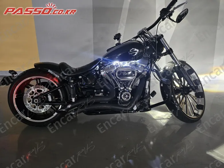 Harley-Davidson Breakout 114 - фото 0