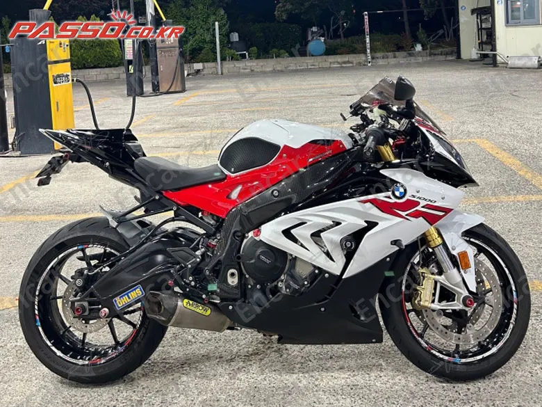 BMW S 1000 RR - фото 0