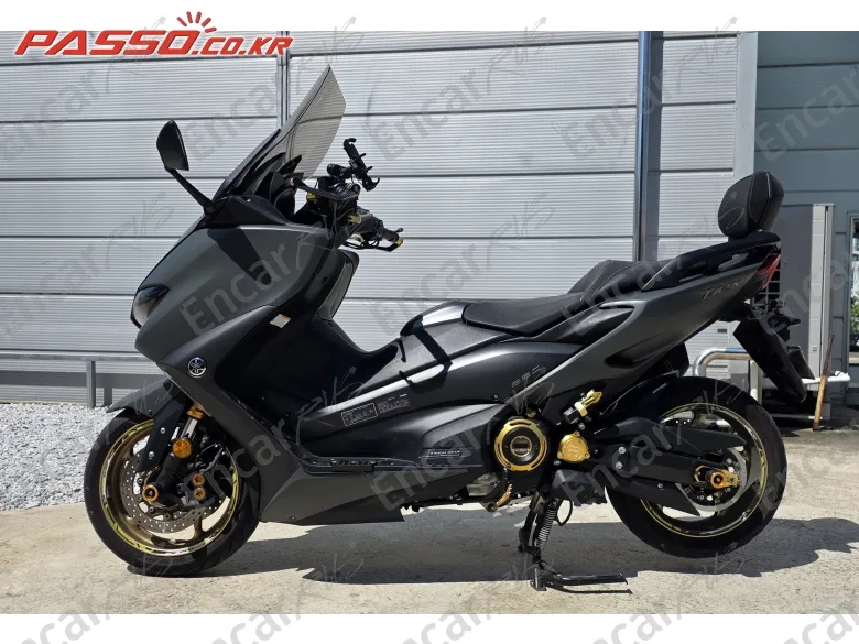 Yamaha T Max 560 - фото 1