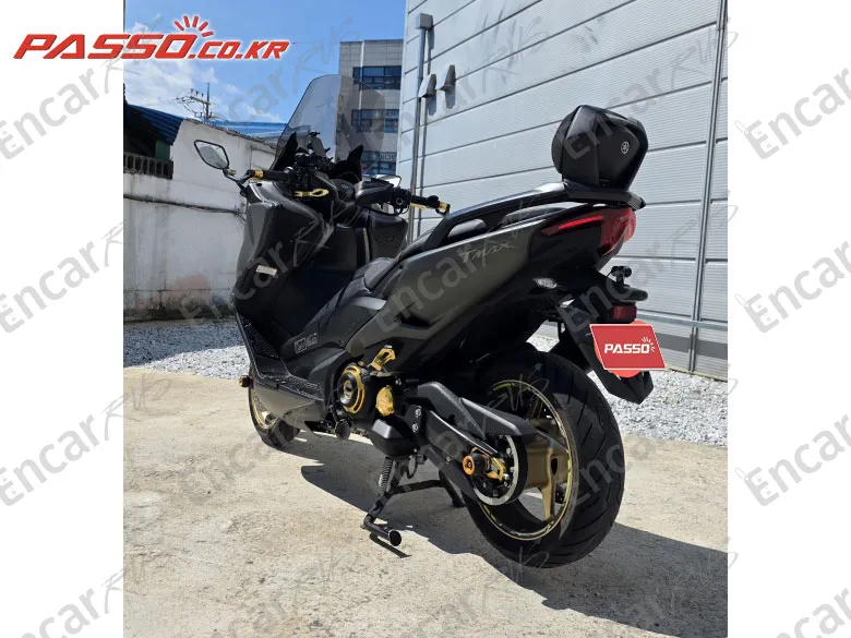 Yamaha T Max 560 - фото 6