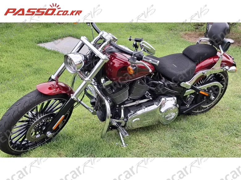 Harley-Davidson Breakout - фото 1