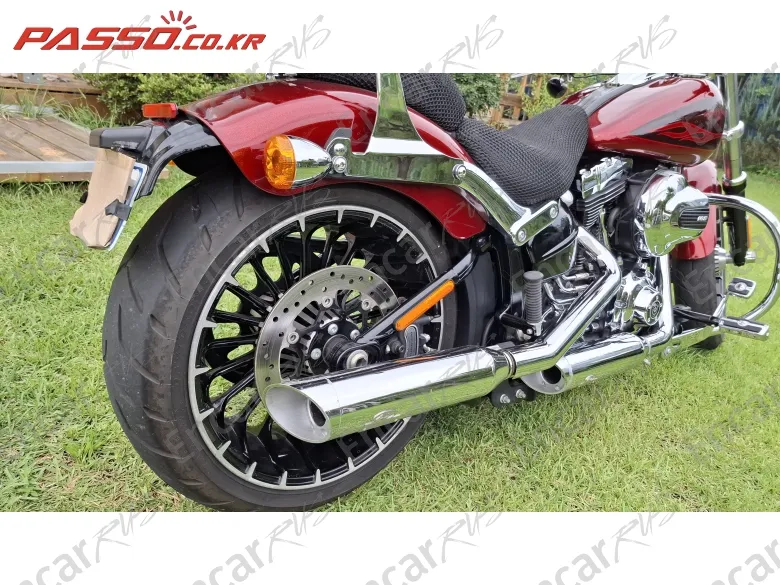 Harley-Davidson Breakout - фото 2