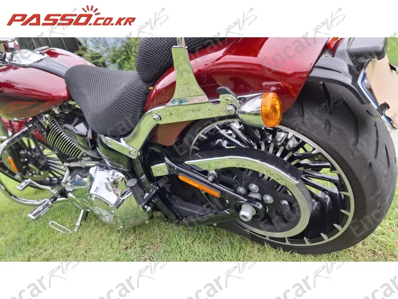 Harley-Davidson Breakout - фото 5