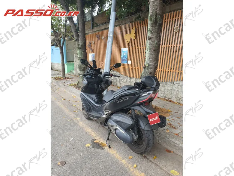 Kymco Xciting S 400 - фото 1
