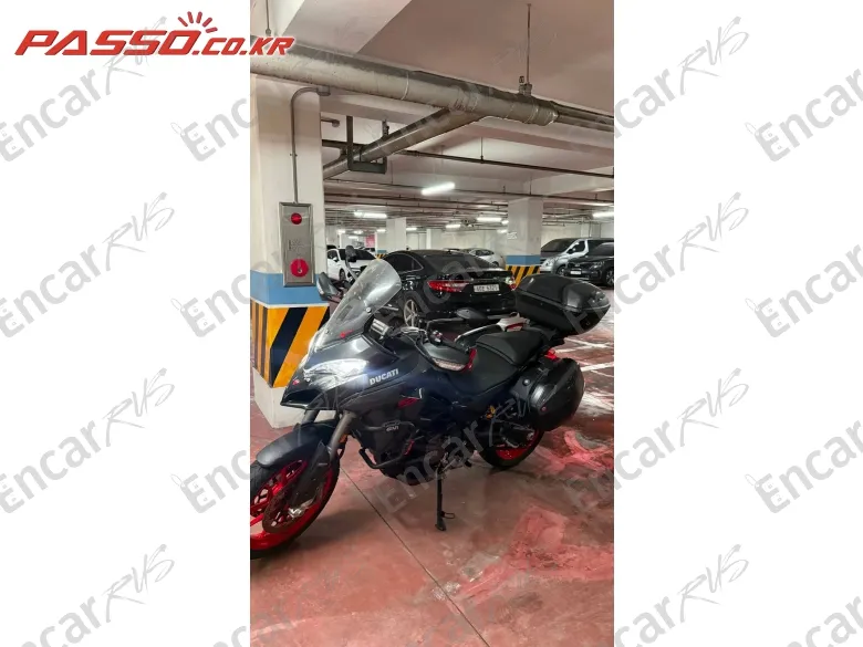 Ducati Multistrada V2 S - фото 1